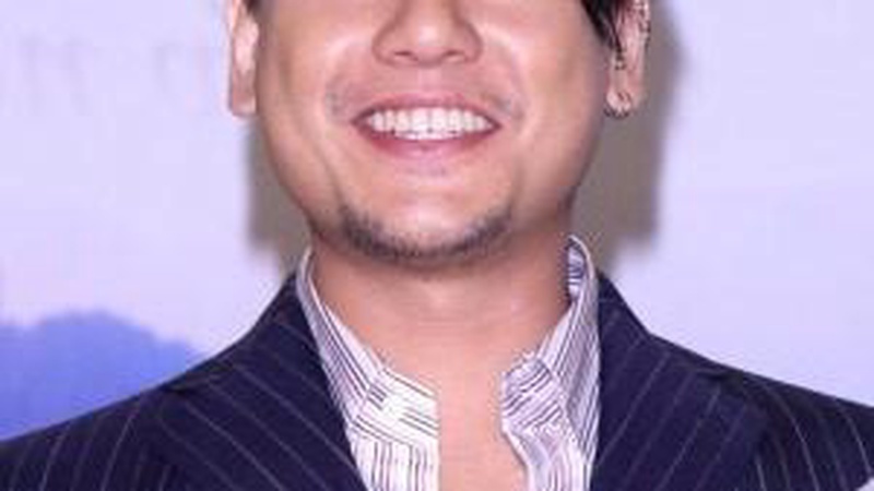 朱孝天直言F4仅为同事关系，揭开偶像团体真实人际面纱
